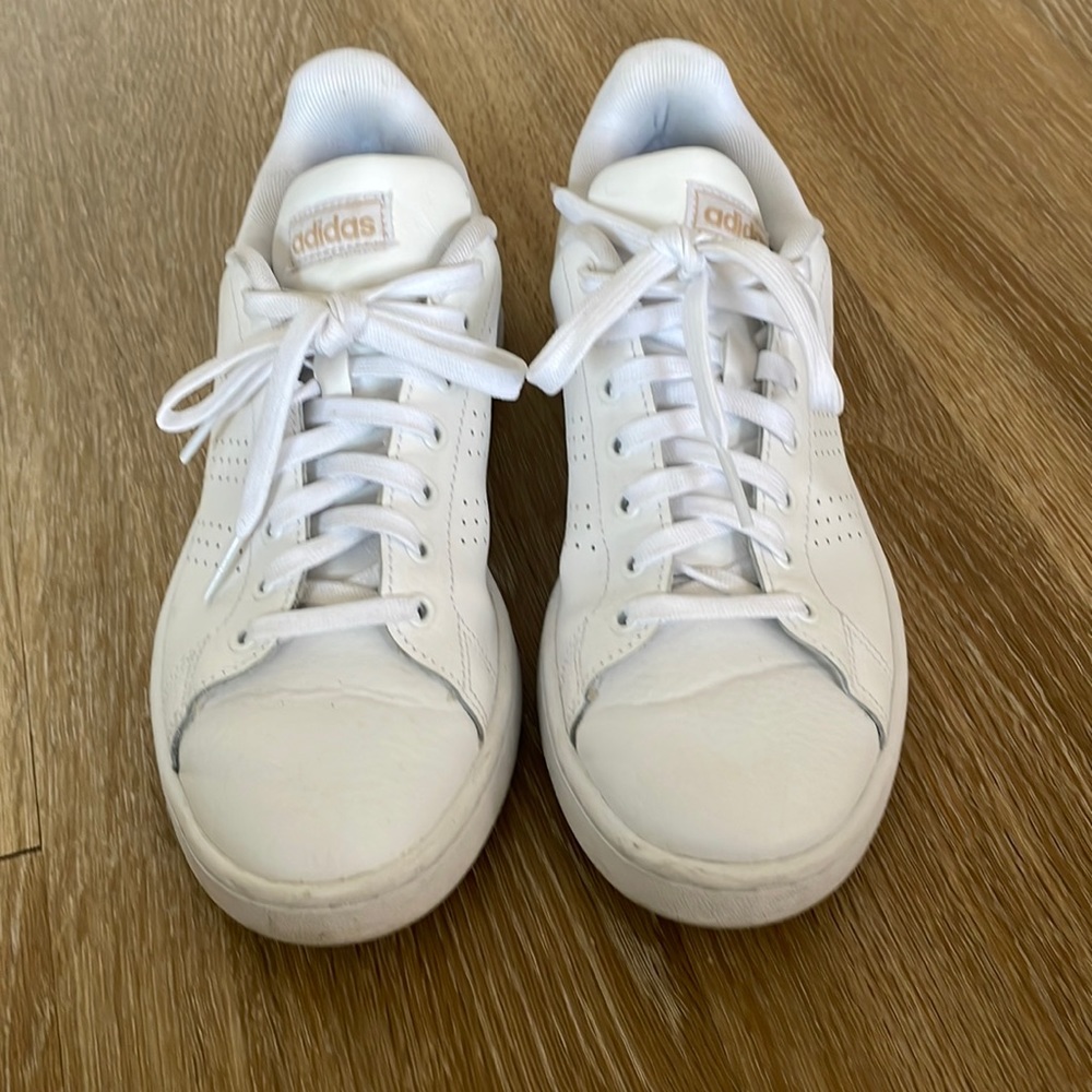 Adidas Sneakers